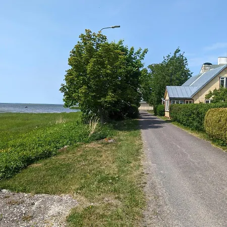 Appartamento Mereaeaere Haapsalu